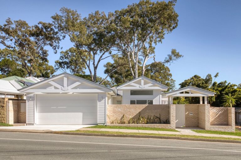 The Financial Architecture of the Residential Aperture